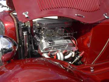 1930s Dodge engine